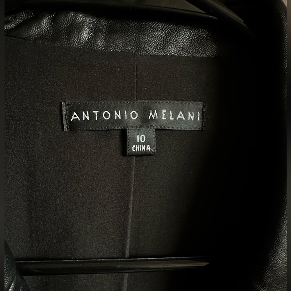 🖤Antonio Melani 100% Leather Blazer🥂 - Picture 5 of 8